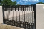 Craftsman design single gate