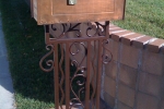 mail-box-stand
